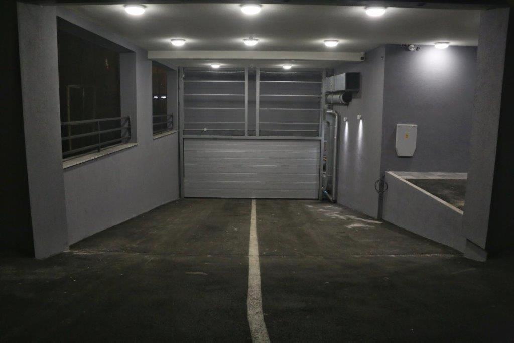 Apartman Natasa Sa Podzemnom Garazom Banja Luka Esterno foto